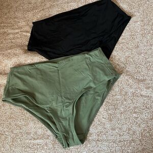 Everlane swim bottoms (2)